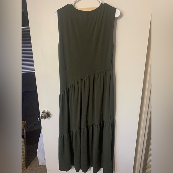 Dkny Dresses & Skirts - DKNY Olive Green Sleeveless Maxi Dress